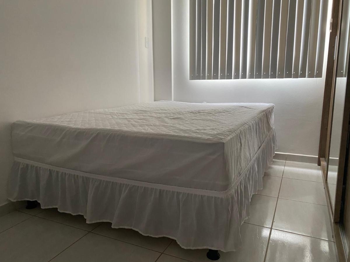 Апартаменти Apartamento 03B Residencial Morada Do Vale Гараньюнс Екстер'єр фото